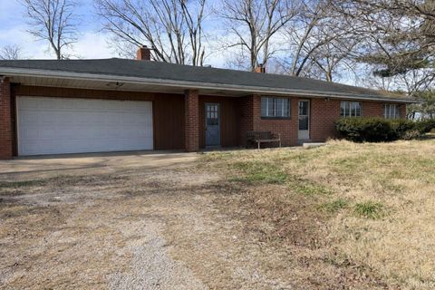 Photo of 5111 N State Road 61, Boonville, IN 47601 (MLS # 202604474)