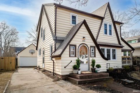 Photo of 325 W Oak Street, West Lafayette, IN 47906 (MLS # 202605044)