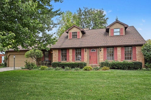 Photo of 1106 Clermont Drive, South Bend, IN 46617 (MLS # 202643597)