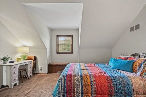 Tiny photo for 1106 Clermont Drive, South Bend, IN 46617 (MLS # 202643597)
