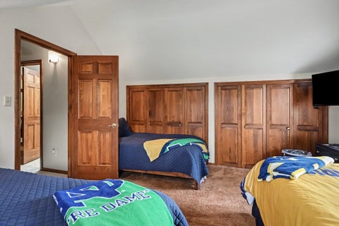 Tiny photo for 1106 Clermont Drive, South Bend, IN 46617 (MLS # 202643597)