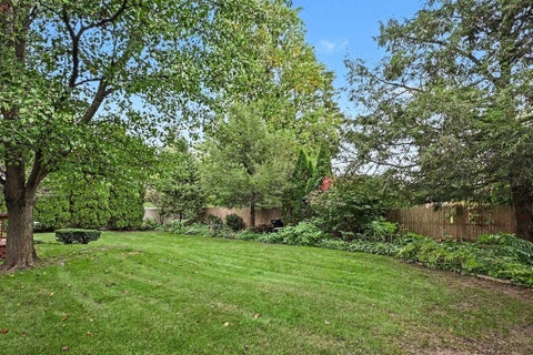 Tiny photo for 1106 Clermont Drive, South Bend, IN 46617 (MLS # 202643597)