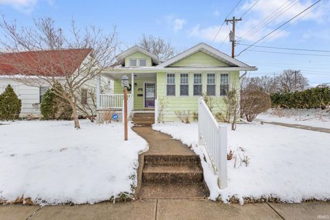 Photo of 612 N State Street, Mishawaka, IN 46544 (MLS # 202609303)