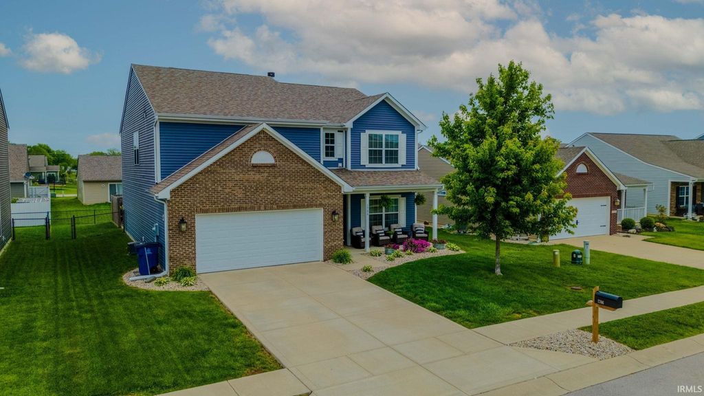 Photo of 1706 Boles Street, Marion, IN 46953 (MLS # 202619304)