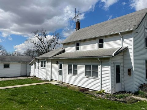 Tiny photo for 9360 S 300 E Road, Amboy, IN 46911 (MLS # 202614553)