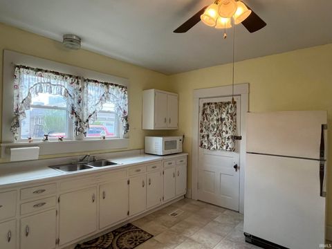 Tiny photo for 9360 S 300 E Road, Amboy, IN 46911 (MLS # 202614553)