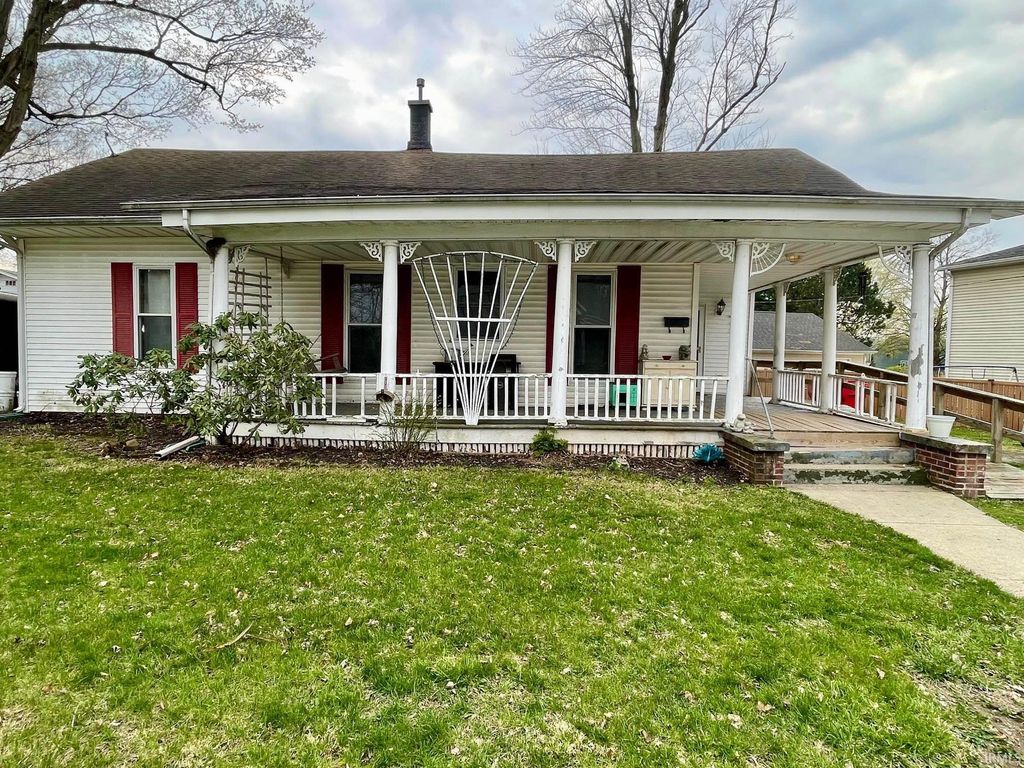 Photo of 107 E Logan Street, Argos, IN 46501 (MLS # 202612413)