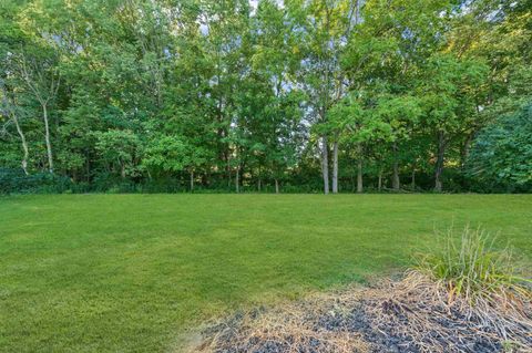 Tiny photo for 2280 Bunchberry Court, Lafayette, IN 47905 (MLS # 202536910)