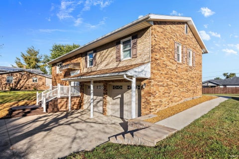 Tiny photo for 104 E 22nd Street, Huntingburg, IN 47542 (MLS # 202643792)