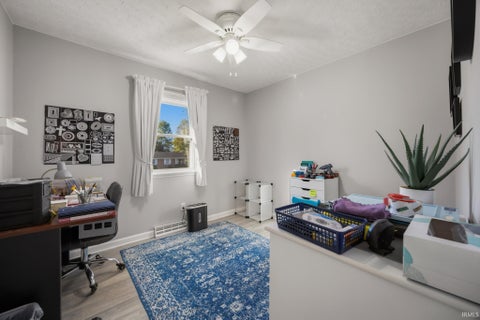 Tiny photo for 104 E 22nd Street, Huntingburg, IN 47542 (MLS # 202643792)