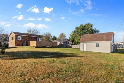 Tiny photo for 104 E 22nd Street, Huntingburg, IN 47542 (MLS # 202643792)