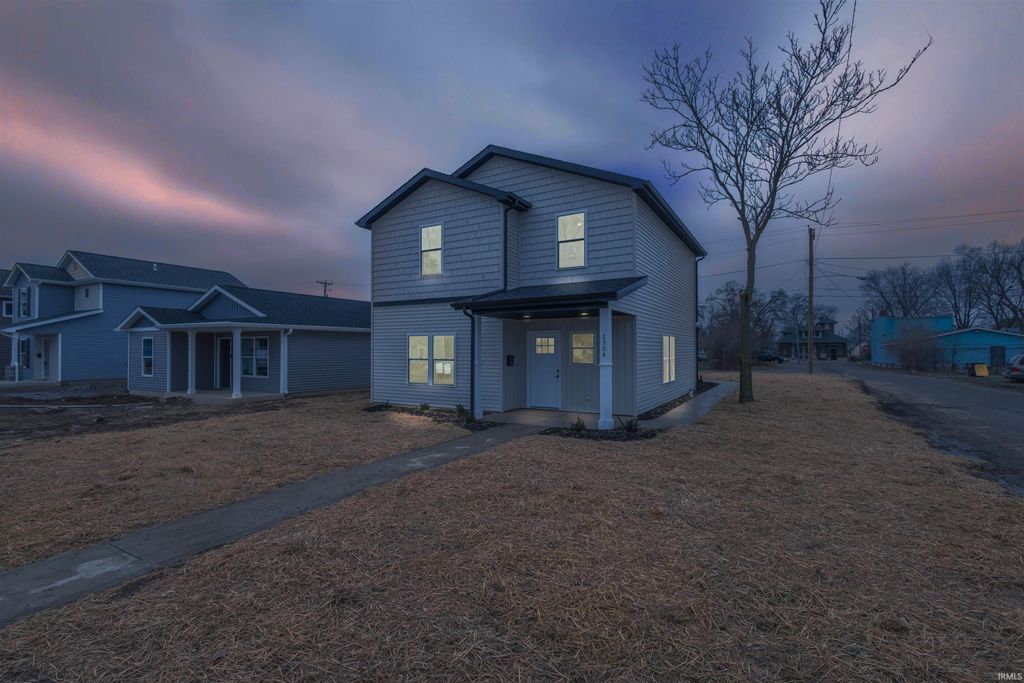 Photo of 2504 Lillie Street, Fort Wayne, IN 46803 (MLS # 202549622)