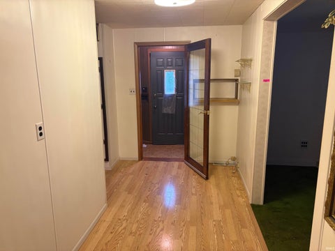 Tiny photo for 808 Esther Street, Huntington, IN 46750 (MLS # 202639459)