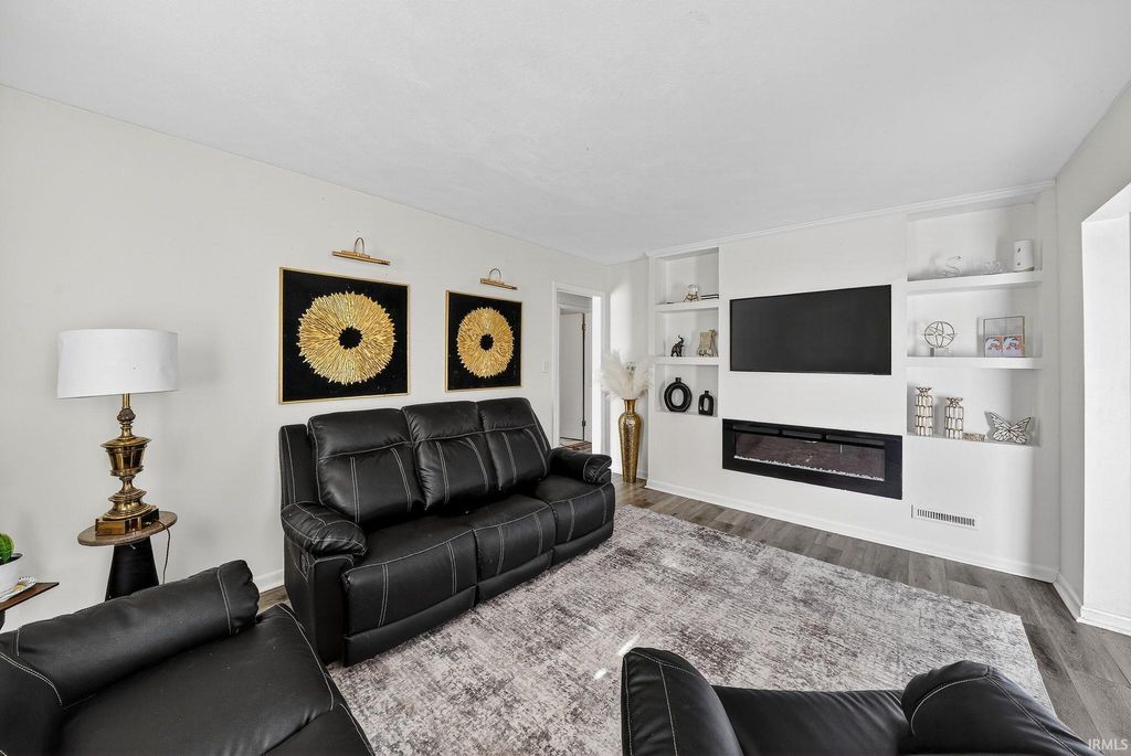 Photo of 11185 Idlewood Drive, Osceola, IN 46561 (MLS # 202602183)