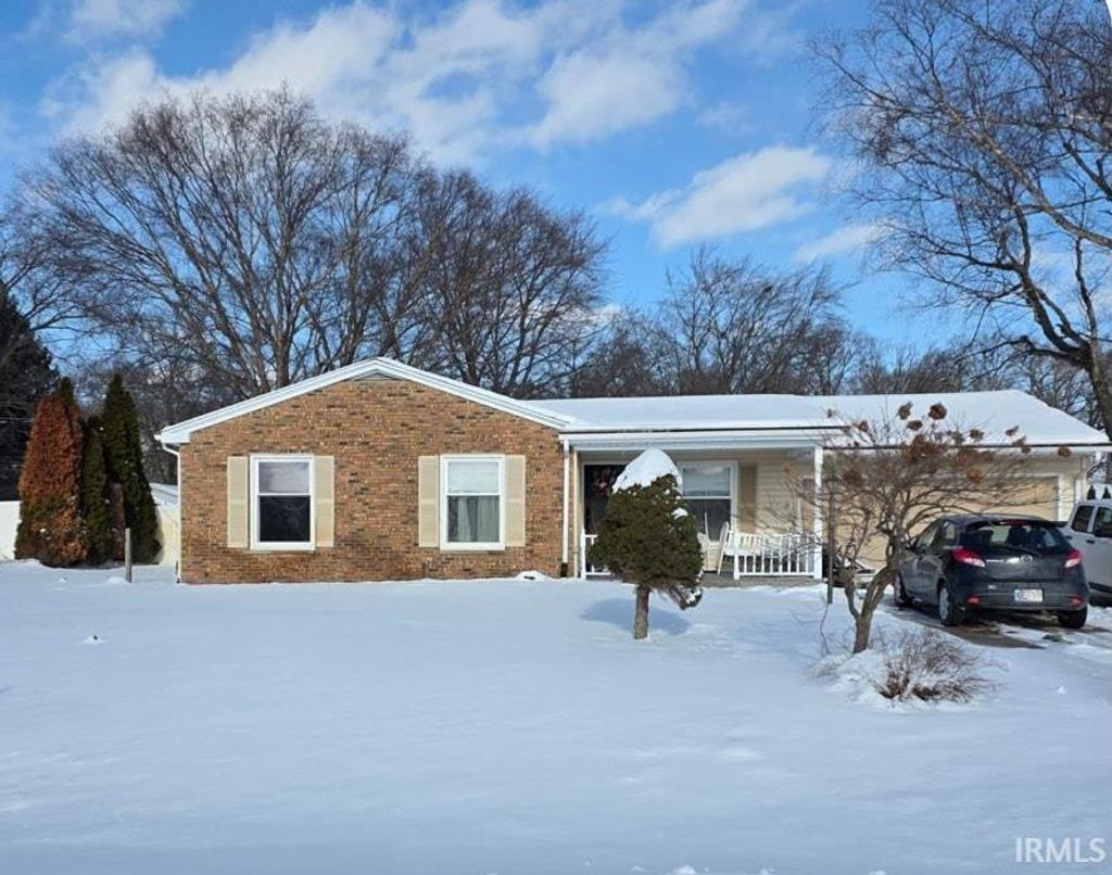 Photo of 11185 Idlewood Drive, Osceola, IN 46561 (MLS # 202602183)