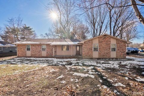 Photo of 2525 COLONY Court, Carmel, IN 46280 (MLS # 202548774)