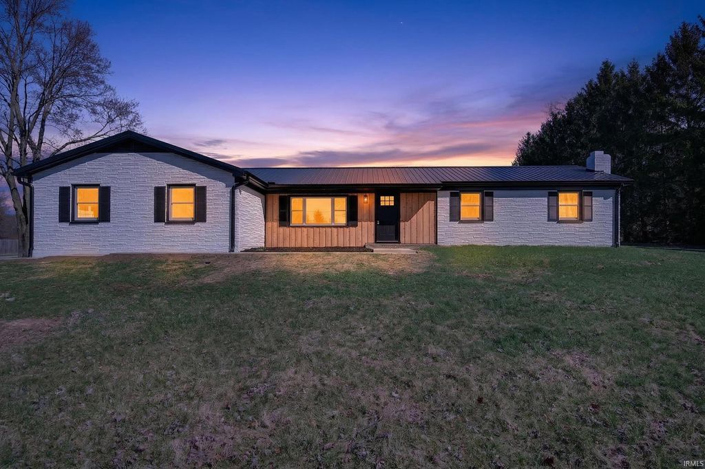 Photo of 2693 S 400 EAST, Marion, IN 46953 (MLS # 202608292)