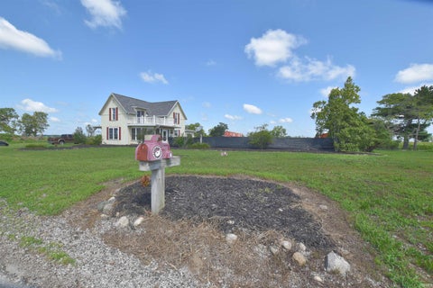 Tiny photo for 8297 E 475 N, Monticello, IN 47960 (MLS # 202632082)