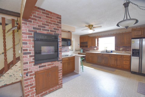 Tiny photo for 8297 E 475 N, Monticello, IN 47960 (MLS # 202632082)