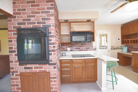 Tiny photo for 8297 E 475 N, Monticello, IN 47960 (MLS # 202632082)