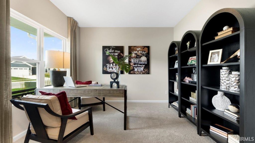 Photo of 6770 Jerome Park Place, Fort Wayne, IN 46835 (MLS # 202548599)