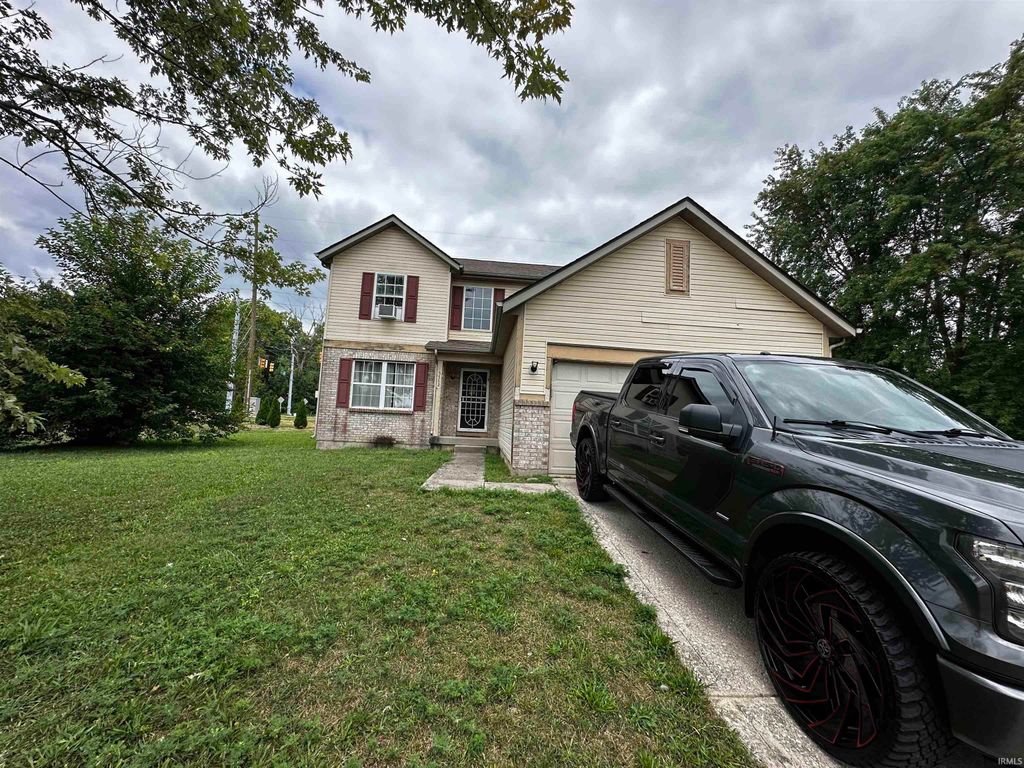 Photo of 5582 Pillory Way, Indianapolis, IN 46254 (MLS # 202541874)