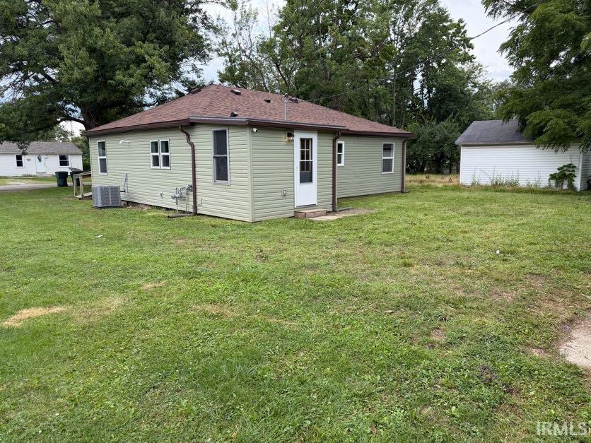 Photo of 306 E Harvard Avenue, Muncie, IN 47303 (MLS # 202633240)