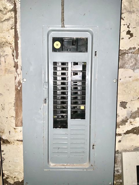 Tiny photo for 1010 High Street, Logansport, IN 46940 (MLS # 202612597)