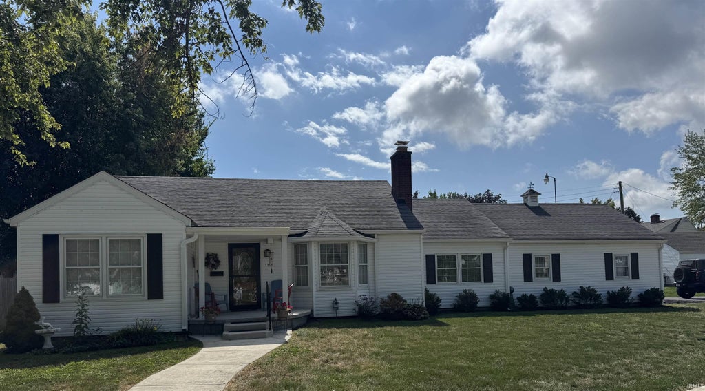 Photo of 1755 W WALNUT Street, Kokomo, IN 46901 (MLS # 202637992)