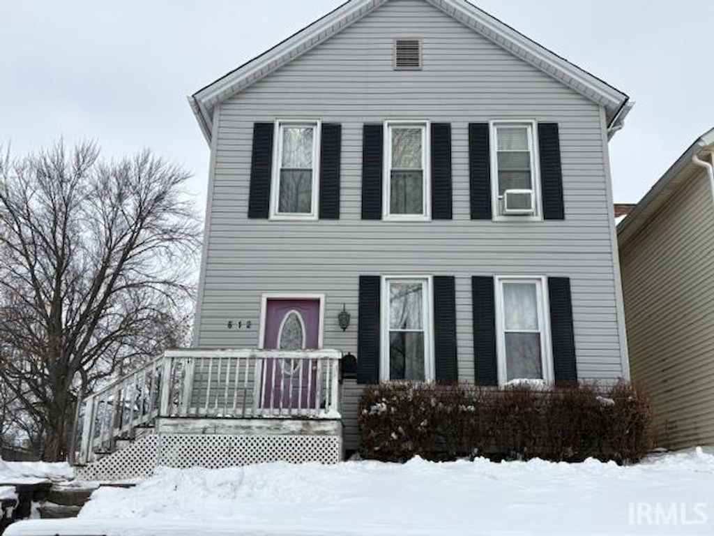 Photo of 612 W Dewald Street, Fort Wayne, IN 46802 (MLS # 202603376)