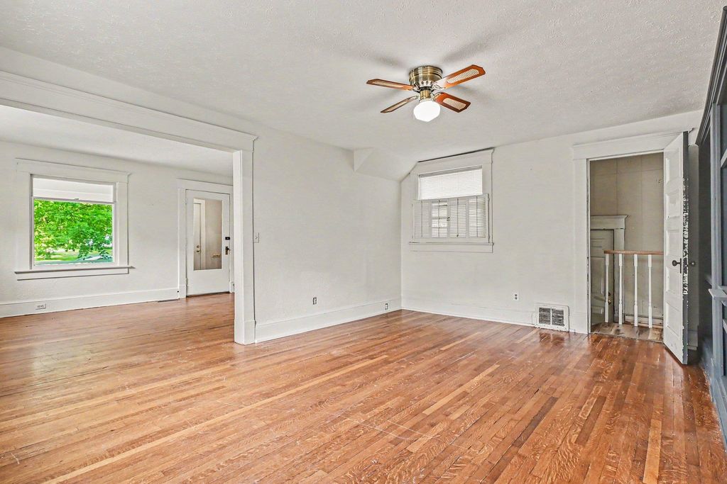Photo of 620 S 6th Street, Goshen, IN 46526 (MLS # 202622320)