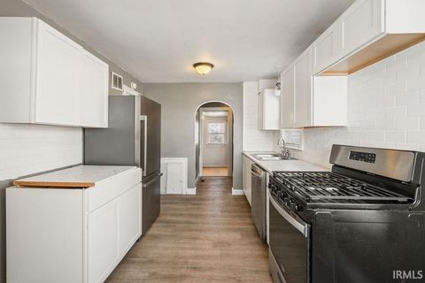 Tiny photo for 1017 S LOCKE Street, Kokomo, IN 46902 (MLS # 202548964)