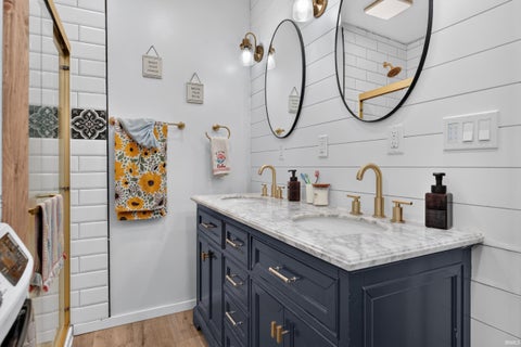 Tiny photo for 1802 S Carole Court, Peru, IN 46970 (MLS # 202639630)