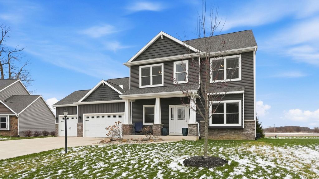 Photo of 11176 Prairie Rose Pass, Roanoke, IN 46783 (MLS # 202608914)