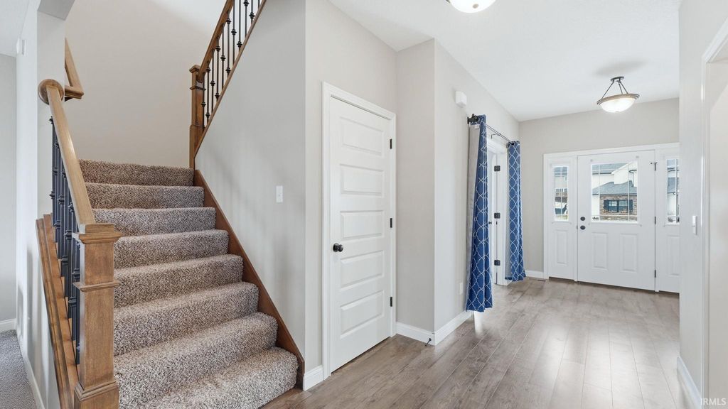 Photo of 11176 Prairie Rose Pass, Roanoke, IN 46783 (MLS # 202608914)