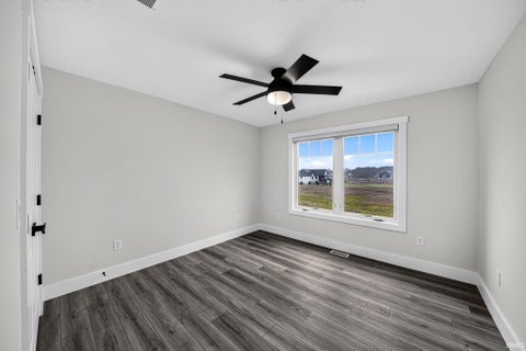 Tiny photo for 15111 Gossamer Trail, Granger, IN 46530 (MLS # 202642652)