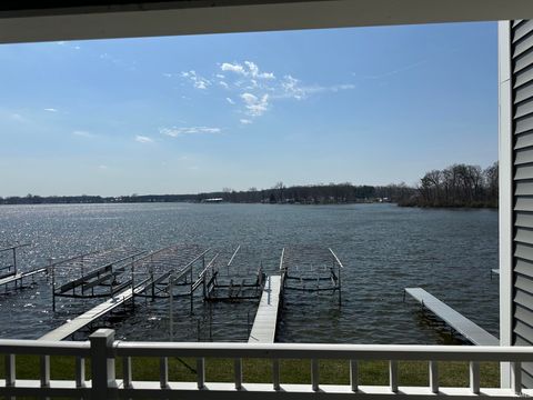 Tiny photo for 1725 Colonial Drive, Rochester, IN 46975 (MLS # 202610536)