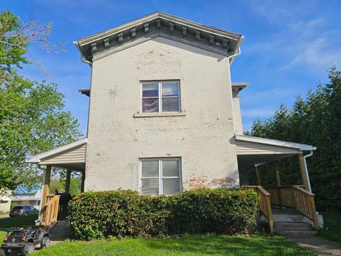 Photo of 1600 High Street, Logansport, IN 46947 (MLS # 202613920)