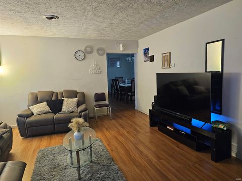 Tiny photo for 1600 High Street, Logansport, IN 46947 (MLS # 202613920)