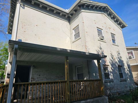 Tiny photo for 1600 High Street, Logansport, IN 46947 (MLS # 202613920)