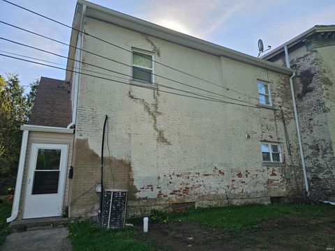 Tiny photo for 1600 High Street, Logansport, IN 46947 (MLS # 202613920)