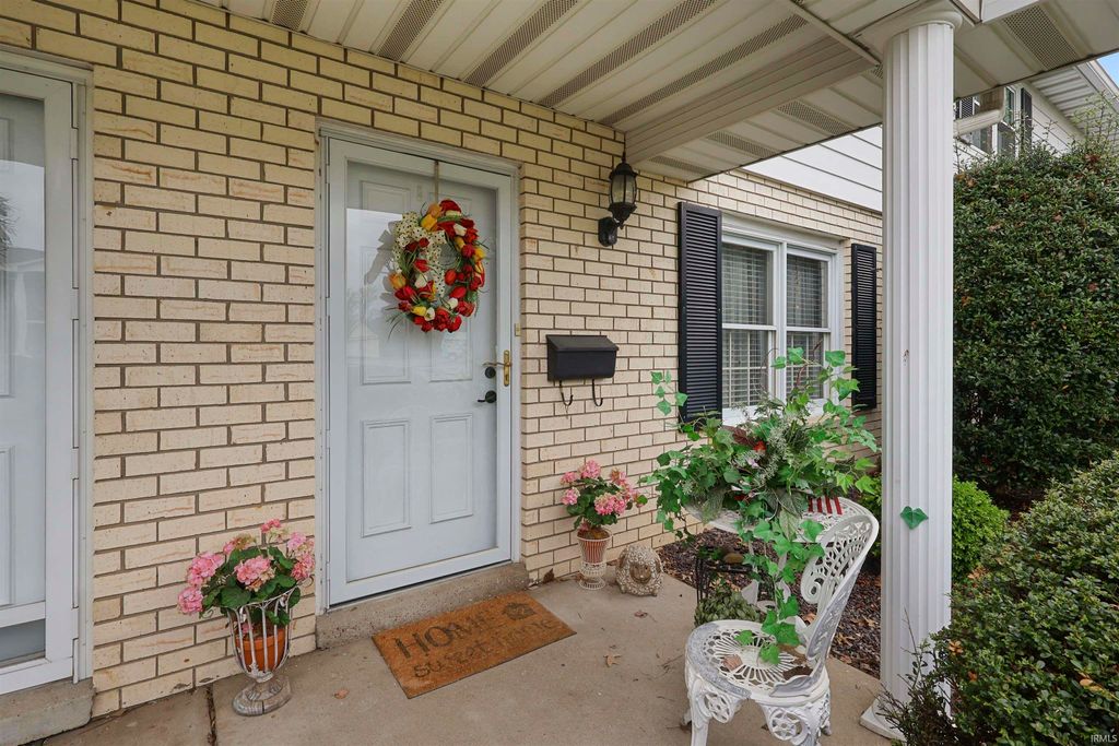 Photo of 1117 Burdette Avenue, Evansville, IN 47714 (MLS # 202611613)