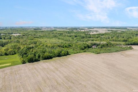 Photo of 0 W Gas Line Road, Frankfort, IN 46058 (MLS # 202617944)