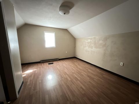 Tiny photo for 617 E 27th Street, Marion, IN 46953 (MLS # 202539315)