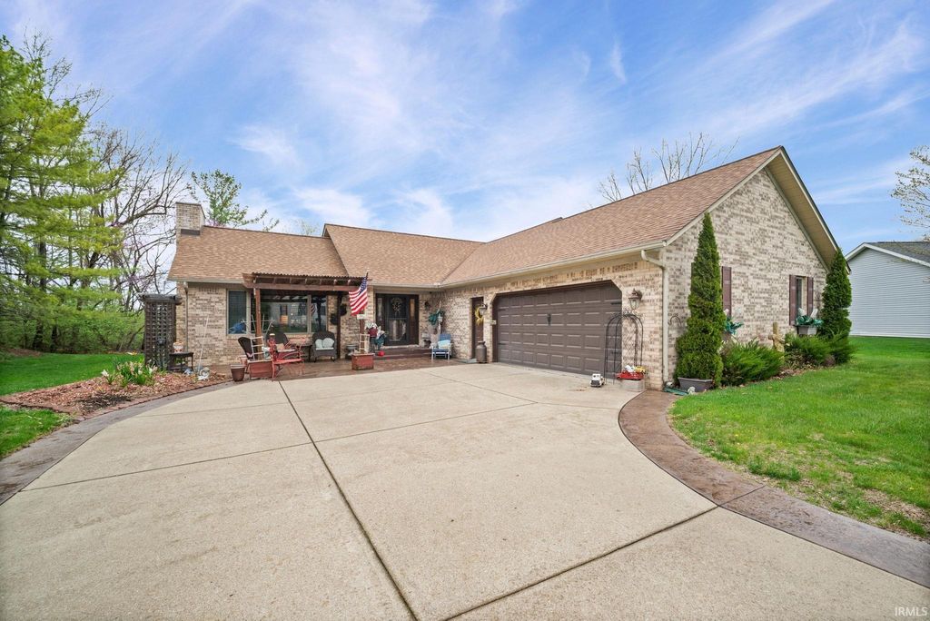 Photo of 2222 Wigeon Drive, Lafayette, IN 47905 (MLS # 202612637)