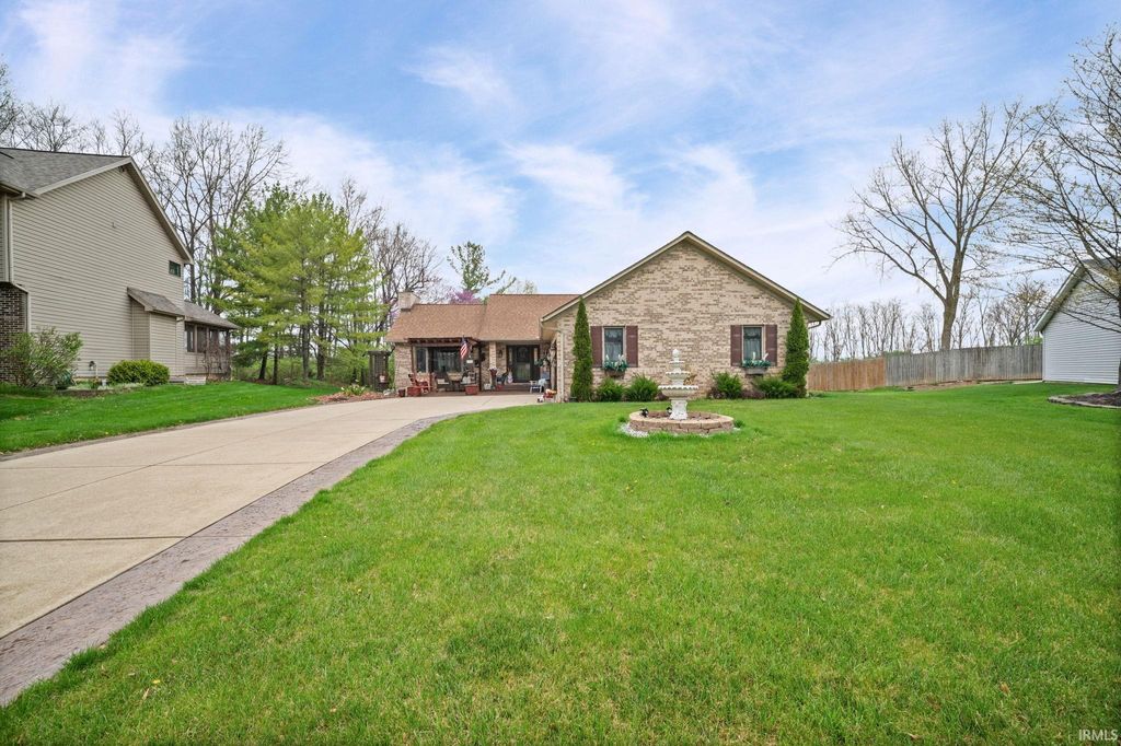 Photo of 2222 Wigeon Drive, Lafayette, IN 47905 (MLS # 202612637)