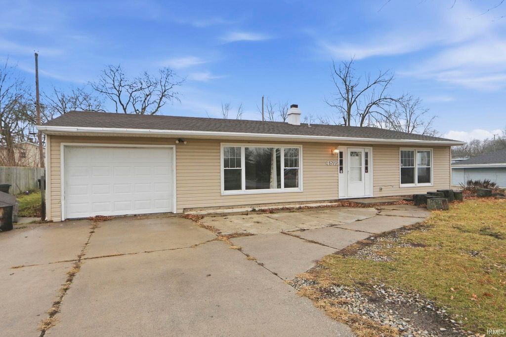 Photo of 4816 Hessen Cassel Road, Fort Wayne, IN 46806 (MLS # 202600746)