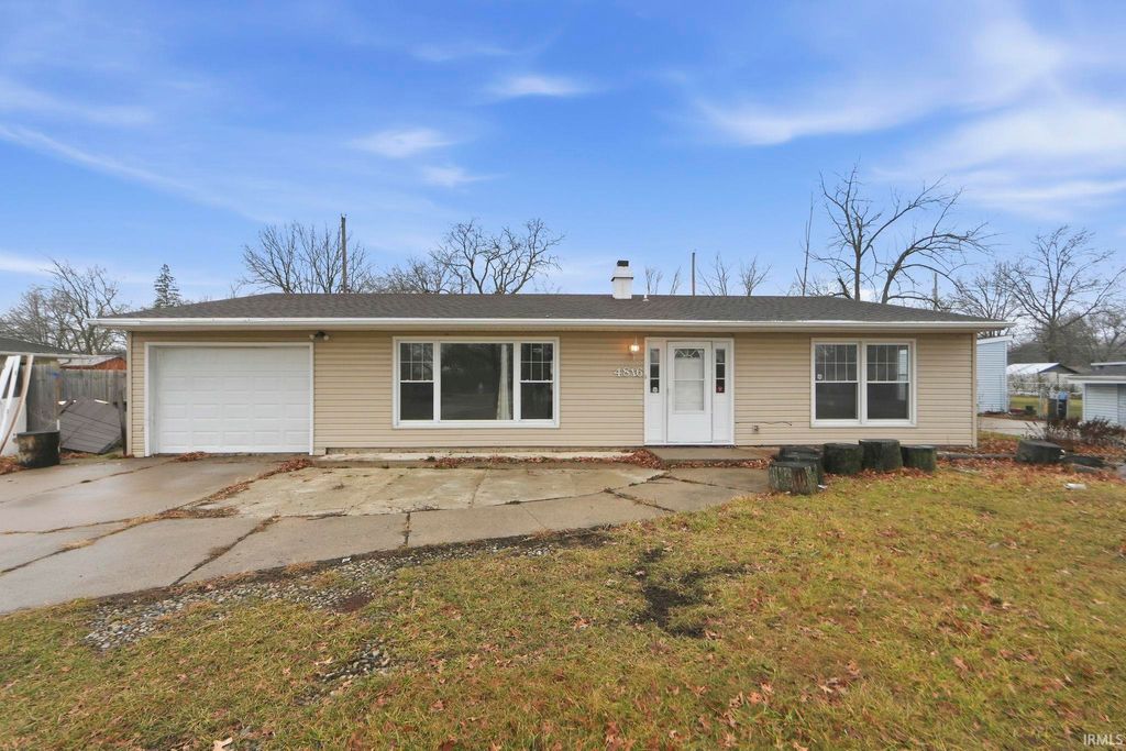 Photo of 4816 Hessen Cassel Road, Fort Wayne, IN 46806 (MLS # 202600746)