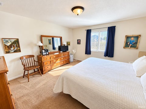 Tiny photo for 811 Honey Willow Boulevard, Huntertown, IN 46748 (MLS # 202643650)