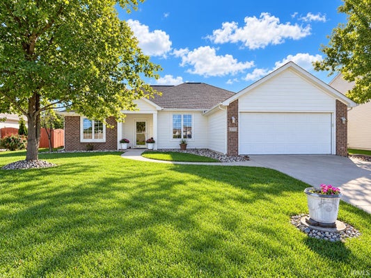 811 HONEY WILLOW BLVD, HUNTERTOWN, IN 46748 - Image 0b308ed960bc2dbb20a68bb7c773c494/3478254158